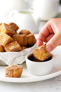 Cinnamon-French-Toast-Bites_Action_680px